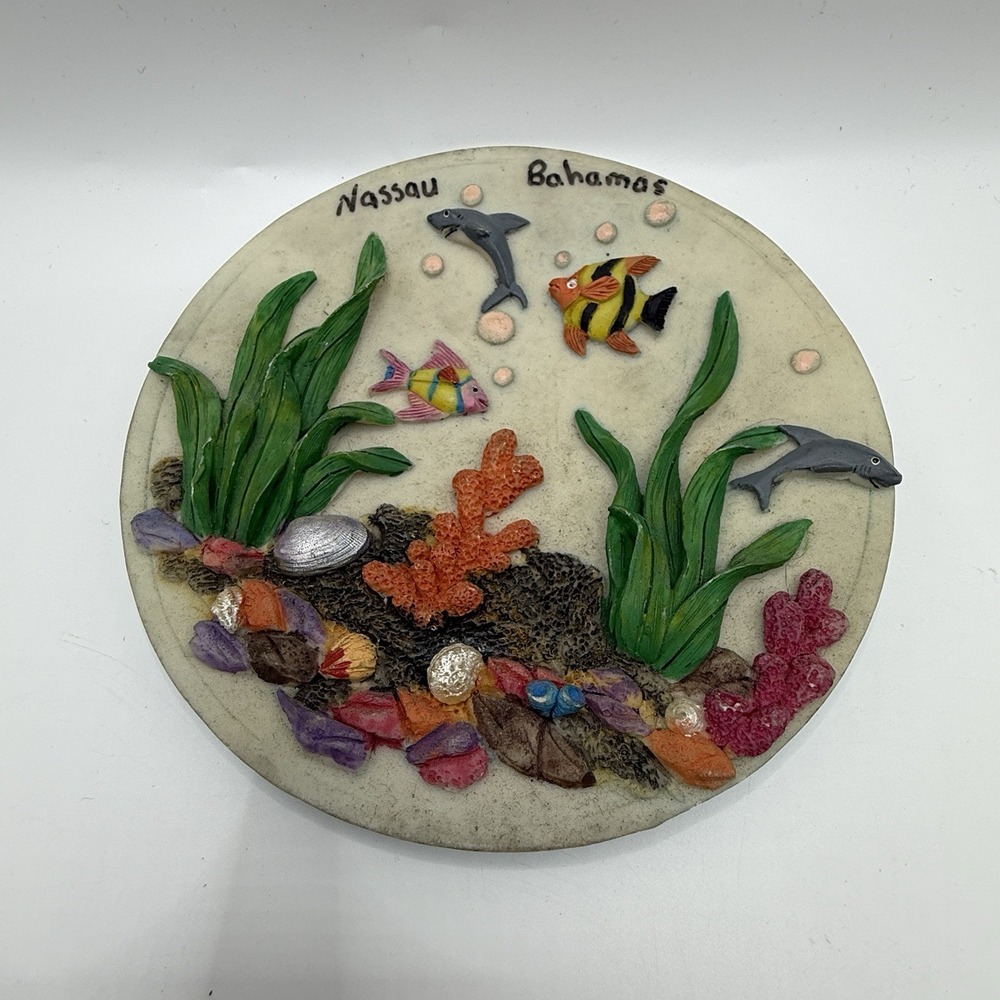 Vintage‎ Nassau Bahamas Decorative Plate Fish 3D Ceramic 5in